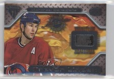 2000 Pacific Private Stock Titanium Game-Used Gear 226/247 Trevor Linden #28 7p4