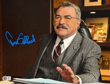 Tom Selleck Signed 11x14 Photo Blue Bloods Authentic Autograph Beckett Witness