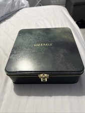 Liz Earle Gift Tin