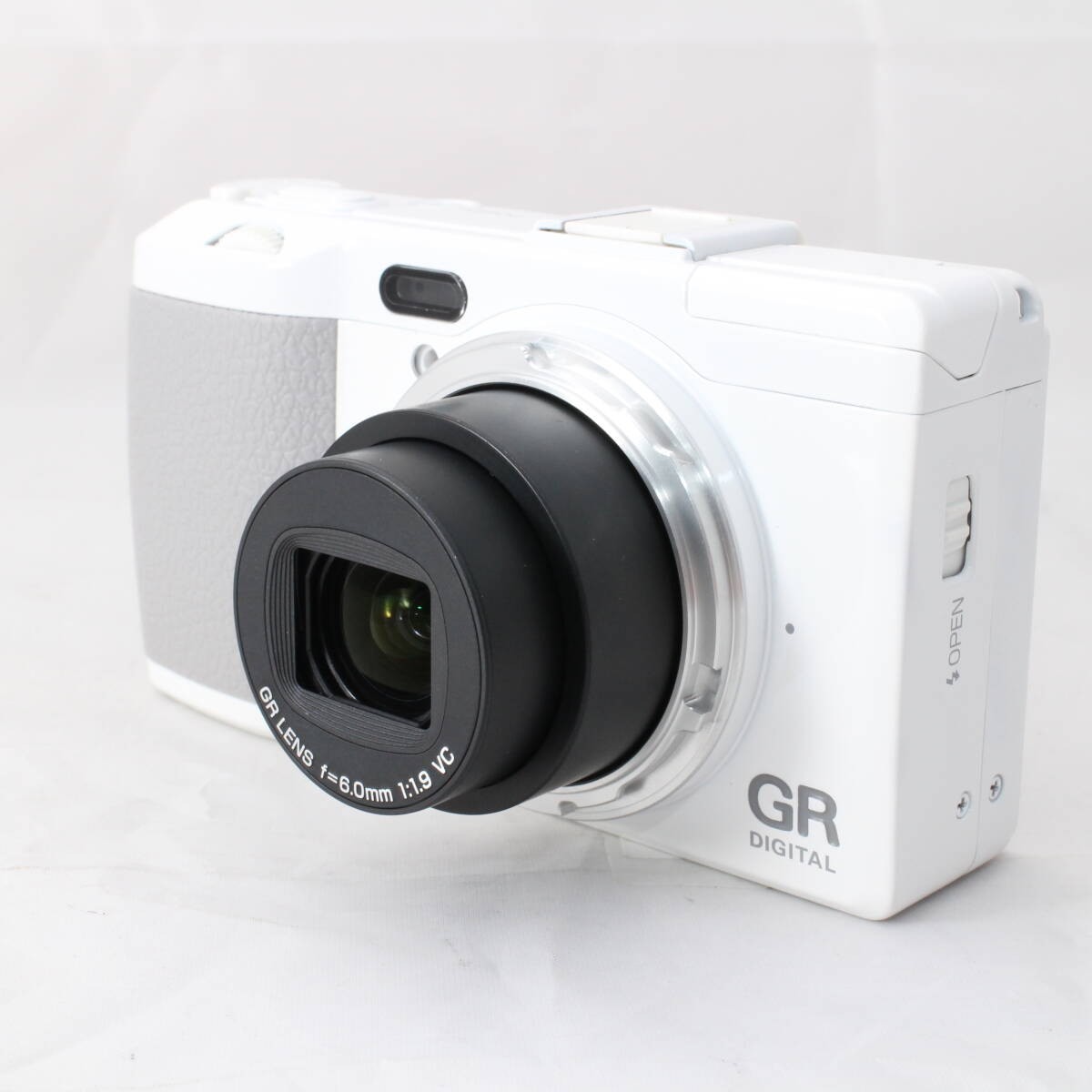 Ricoh GR Digital IV White Edition Compact Camera 1 Shot New