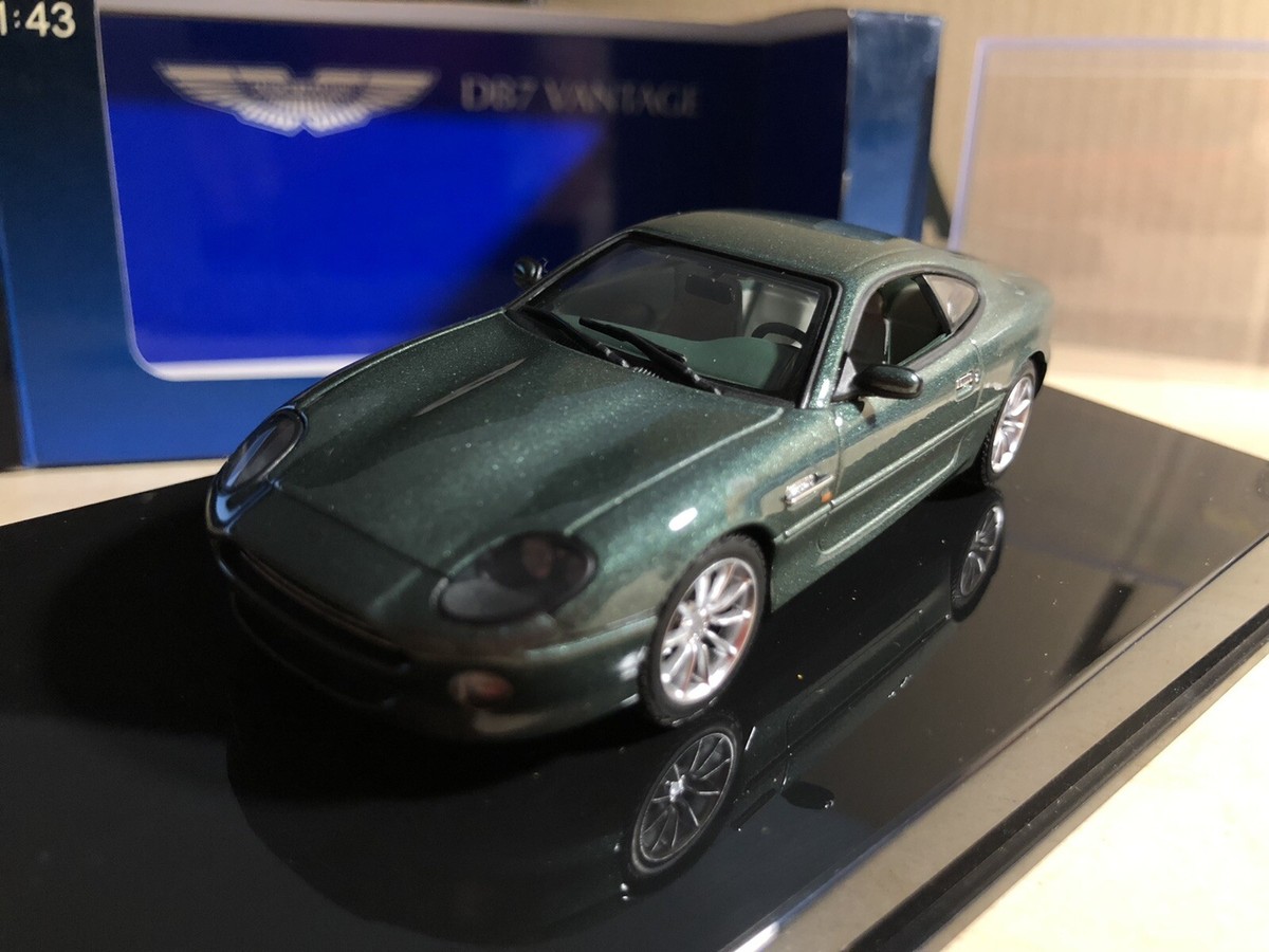 アストンマーチン(DB7)ミニチュアカー ASTON MARTIN DB7 V12 VANTAGE 1999 GREEN MET AUTOART 54576 1