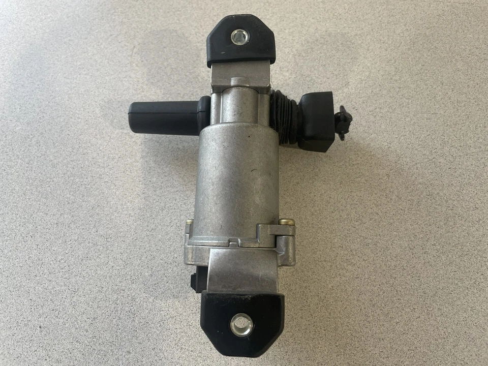 Mercedes-Benz ML320 1998-2003 ~ motor ventana ventilación cuarto derecho ~ A1638201442 Foto 4 de 4