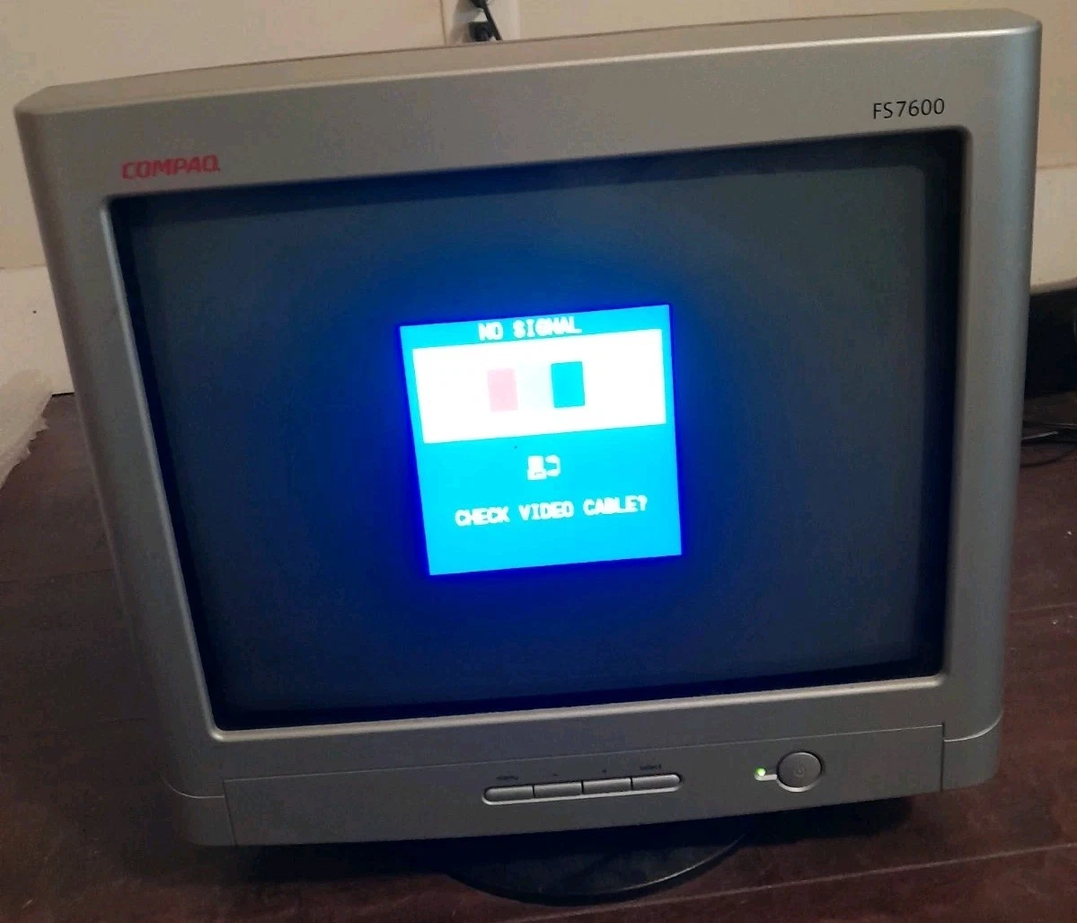 Moniteur CRT HP Compaq V1000 21 Pouces - Occasion, Fonctionnel