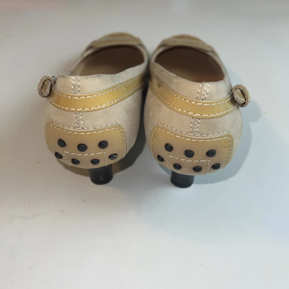 Tod's Crema Beige Cuero Tostado Zapatos Tacones Gatito Amarillo Zapato talla 37.5/7.5 Foto 3 de 4