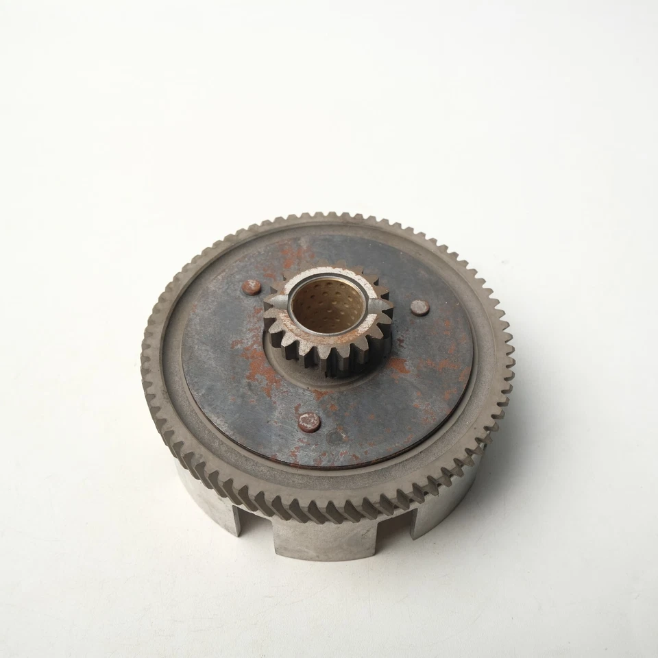 Yamaha RX100 DT100 MX100 RT100 Clutch Basket Primary Gear Driven Nos Genuine — 第 2/4 张图片