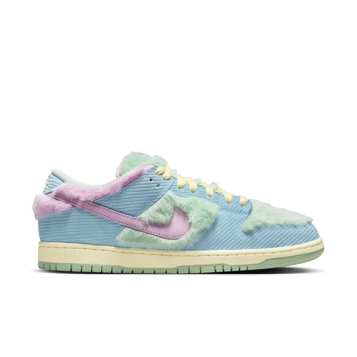 Size 11 Nike Verdy x SB Dunk Low Pro Visty Rare BNIB Men's Size 11 Nike Verdy x SB Dunk Low Pro Visty Rare BNIB Men's