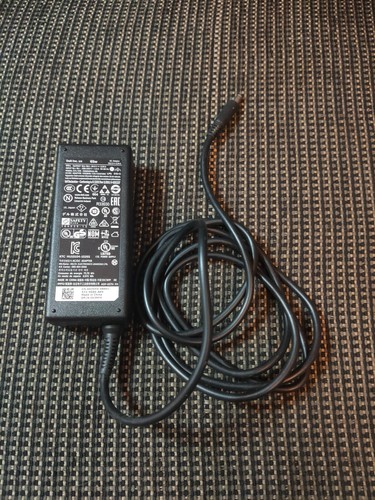 Dell Laptop Ladegerät HA65NS5-00 (4,5mm x 3,0mm Stecker) für diverse DELL Modelle