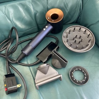 Dyson Supersonic Hair Dryer | Latest Generation | Rich Copper | 4 Attachments