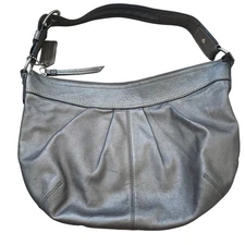 Vintage Coach Pewter Soho Shoulder Bag Purse F13731 Metallic Y2K 2000s Casual