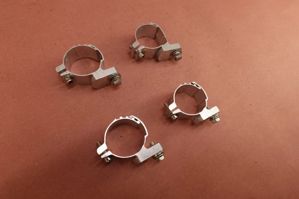 Harley Davidson Sportster Iron 883 XL883N 2009-2021 soportes de abrazadera de montaje Foto 3 de 4