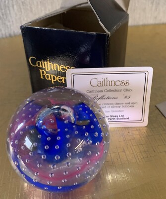 CAITHNESS GLAS BRIEFBESCHWERER REFLEKTIONEN 1995 ROSA & BLAU VERPACKT