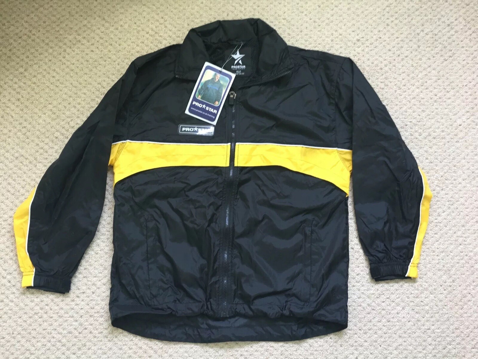 NEW YOUTH PROSTAR WATERPROOF JACKET BLACK/YELLOW - CHEST SIZE 30/32"