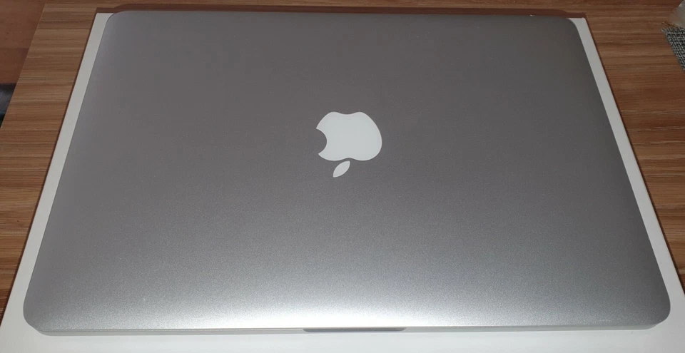 MacBook Pro 13 Retina - Image 2 of 4