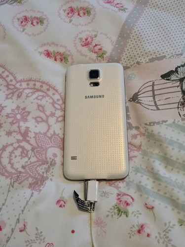 Samsung Galaxy S5 Neo SM-G900f - Picture 2 of 3