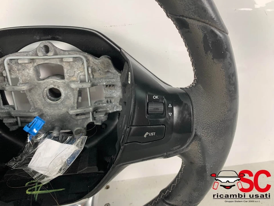 Steering Wheel With Controls Peugeot 2008 - 41851 Used Original - Imagem 3 de 4