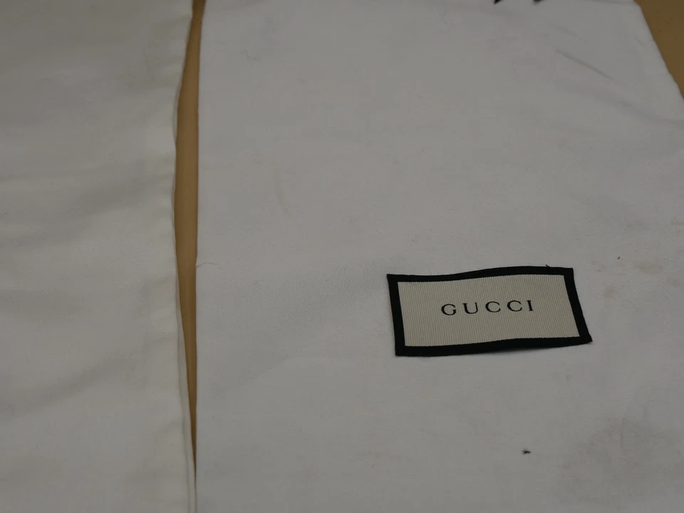 Gucci Bolsa antipolvo 8” X 17” Blanco Negro Logo Cordón Zapato Almacenamiento Cubierta Set oF 2 Foto 2 de 4
