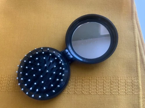 Folding Pop-Up Travel Hair Brush with Mirror Compact - Black