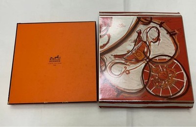 HERMES エルメス カレ90 Roues de Canon 大砲の車輪 スカーフ シルク