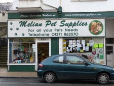 Photo 6x4 Melian Pet Supplies, No.121 The High Street, Ilfracombe.  c2009