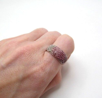 Vintage Avon Silver Tone Magenta to Pink Crystal Fade Wide Sparkle Ring Sz 8