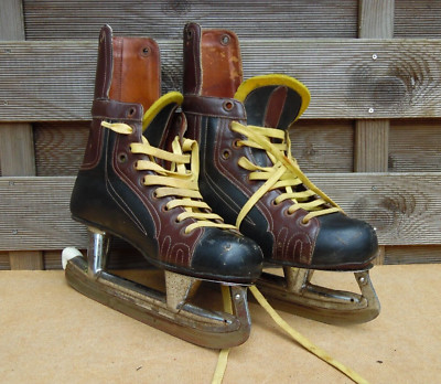 Vintage Paar Leder Fagan Schlittschuhe Schlittschuhe Größe 7 Display Requisite