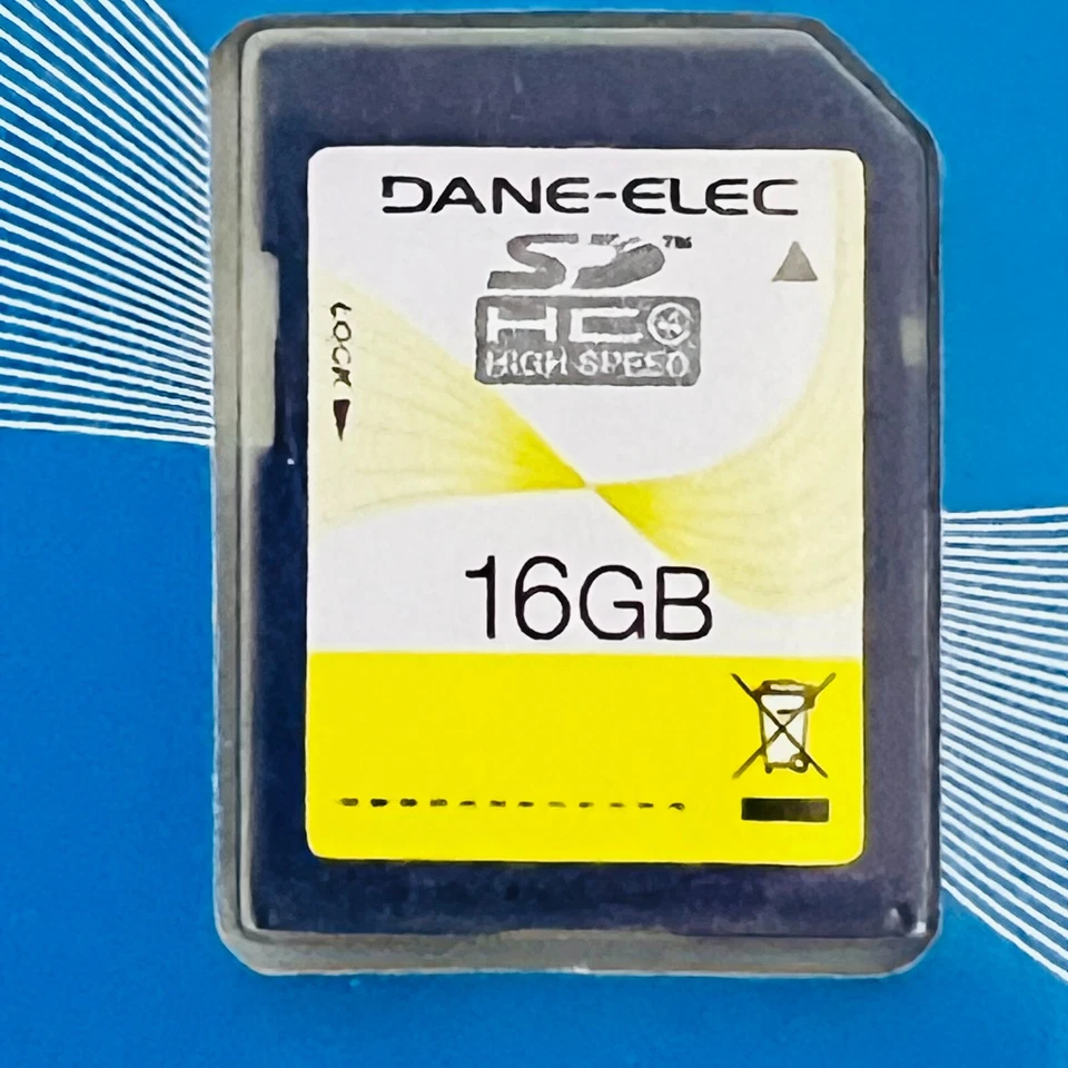 Dane-Elec 16GB SDHC Memory Card Class 4 High Speed New - Image 2 of 3