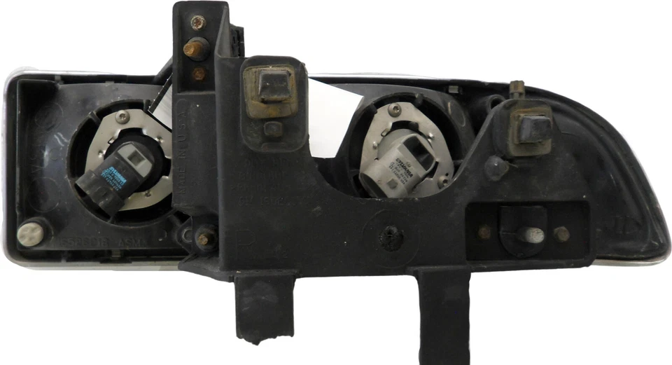 Faro Chevrolet Blazer 1998-2005 pasajero FR usado OEM 16526218 Foto 3 de 4