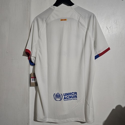 Nike FC Barcelona 2023/2024 Away White Dri-Fit Jersey Size Medium NWT Soccer - Picture 4 of 7