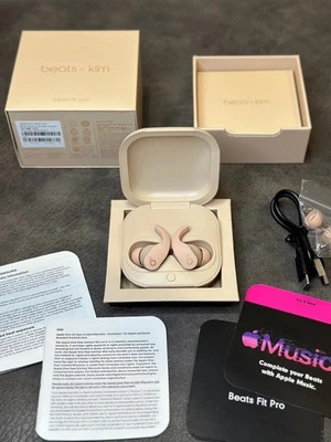 Beats by Dre x Kim Kardashian Fit Pro Beige Bluetooth Kopfhörer OVP - Bild 1 von 4