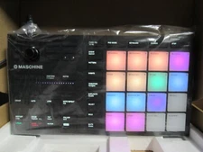 Native Instruments Maschine Mikro MK3 Production and Performance System  omo box