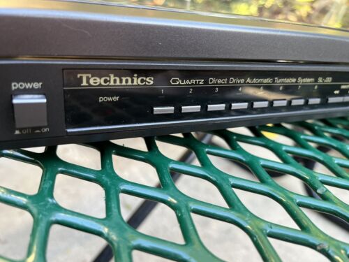 Technics SL-J33 Automatic Linear Tracking Programmable Turntable - - Picture 4 of 19