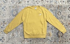 Nike Men  s Sportswear Club Fleece Crew Top Yellow Sweatshirt Sweater Size Small