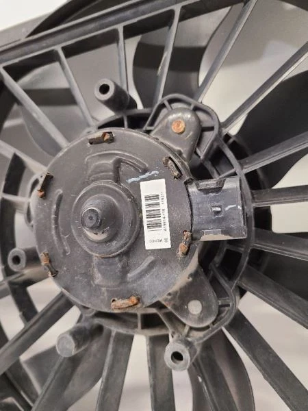 Conjunto de ventilador de motor ventilador de radiador Chevrolet Malibu 2004-2012 15788745 Foto 2 de 4