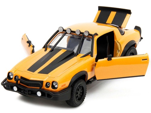 1:24 Transformers (2023) - Bumblebee -- 1977 Chevrolet Camaro Off-Road -- JADA - Picture 2 of 5