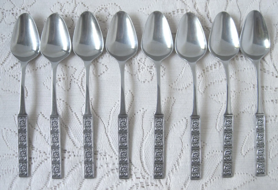 Cubiertos vintage de acero inoxidable Stanley Roberts BURGUNTINE VELVET 15 piezas  Foto 4 de 4