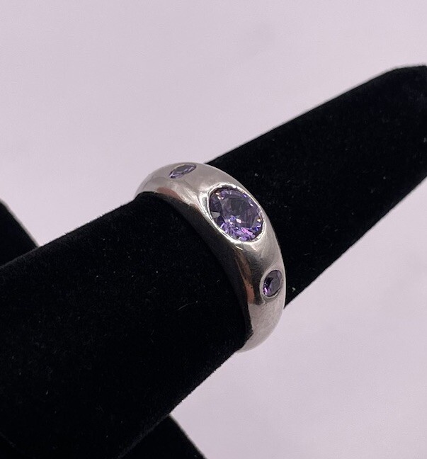 Sterling Silver Amethyst Trio Solid Ring Size 9.25 - image 12
