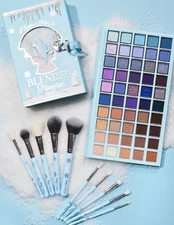 P.Louise x Mikayla Don't Mind If I Do Bundle- (Eyesshadow Palett and Brush set)