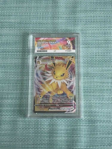 Pokémon TCG Jolteon VMAX Evolving Skies 051/203 Holo Ultra Rare Ace 9