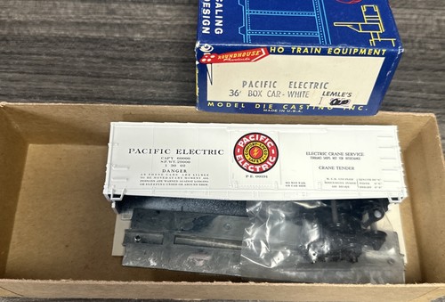 Roundhouse HO Kit #00191 36’ Caja Coche Blanco Pacífico Eléctrico Nuevo en Caja | Condition: New