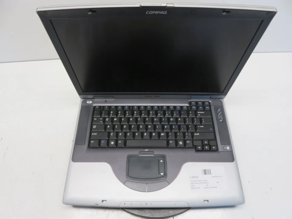 Compaq Presario X1000 Intel Pentium M 1400 MHz 1 GB SIN DISCO DURO sin batería Foto 2 de 4