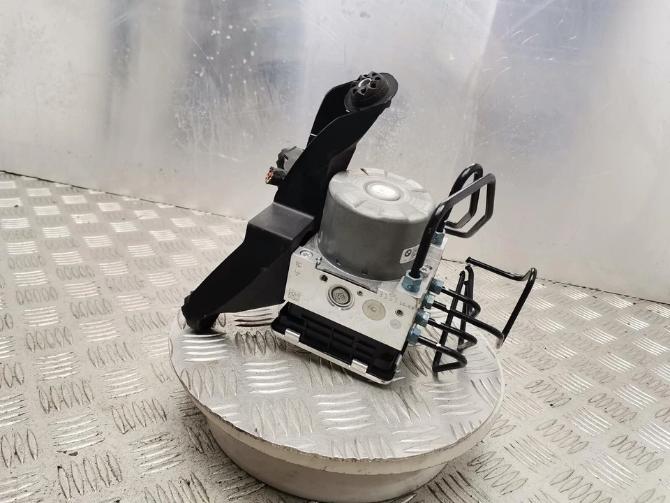 BMW 1 Series ATE ABS Pump Modulator 2019-2025 F40 5A06144 — 第 3/4 张图片