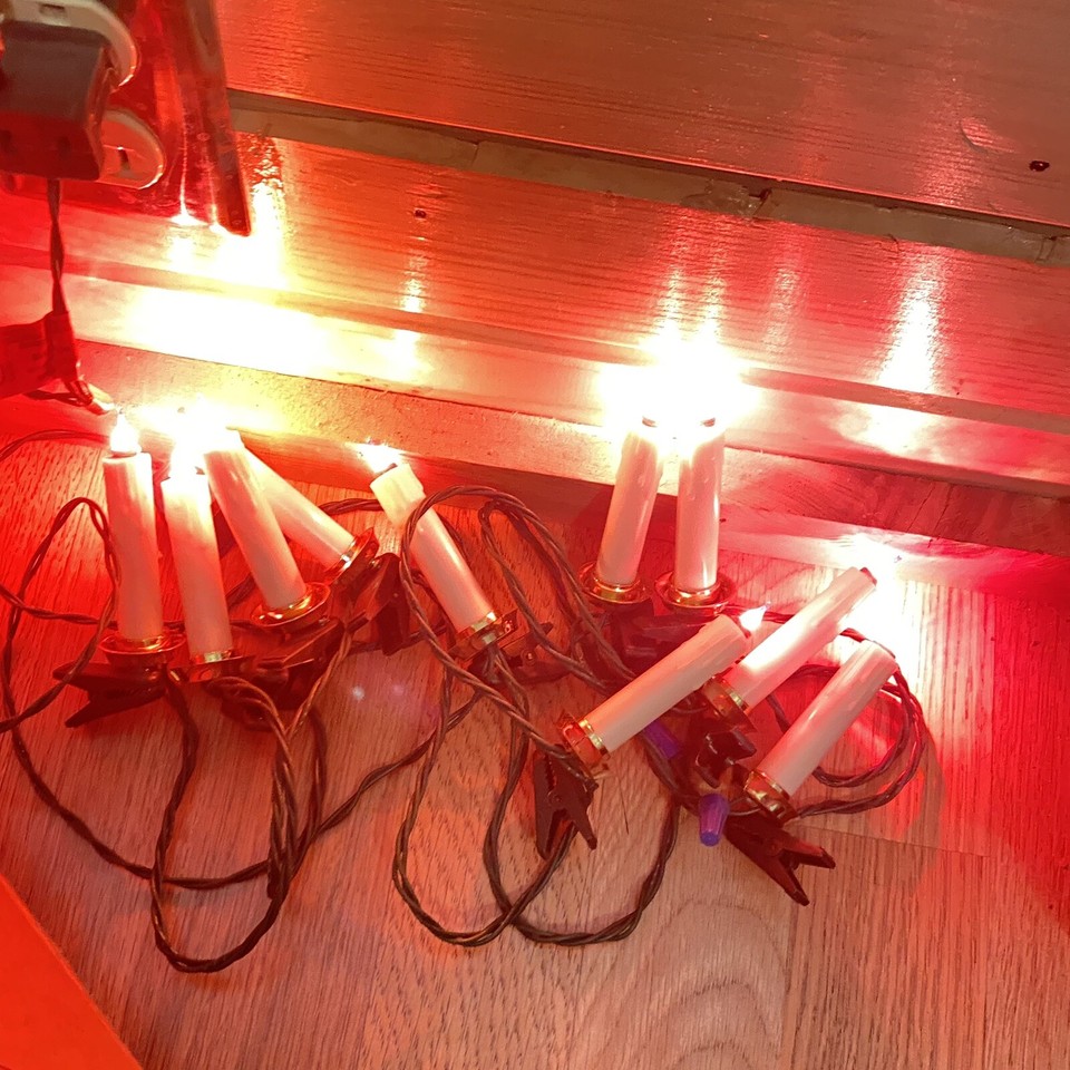 Vintage Mr Christmas 10 Clip On Red Flame Candle Christmas Tree Lights