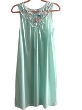 Vintage Nightgown Lorraine Baby Blue 100 Antron Nylon Gown Slip Small K36