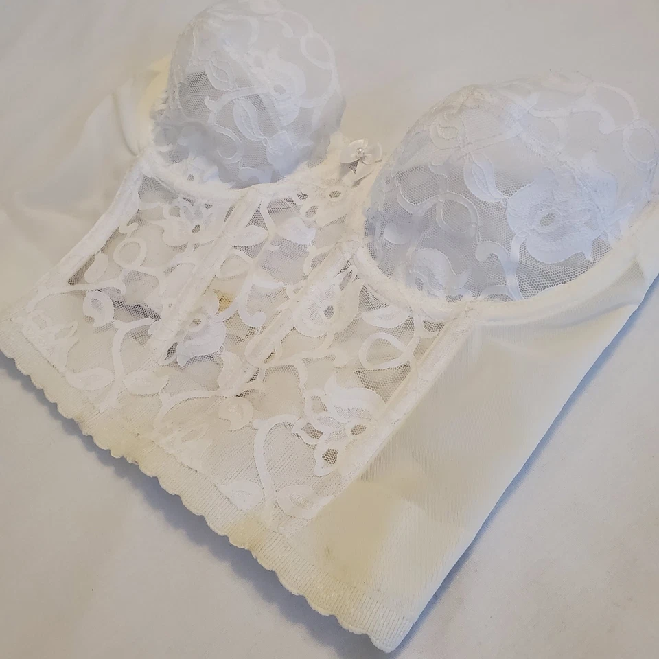 Sujetador con aros corsé bustier de encaje blanco vintage Victoria's Secret 32B hecho en unión Foto 3 de 4