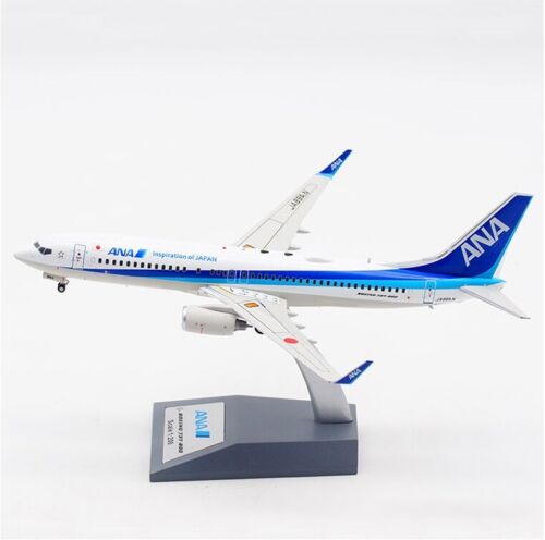 全日空商事1/200 ANA B737-800 滑走路付-