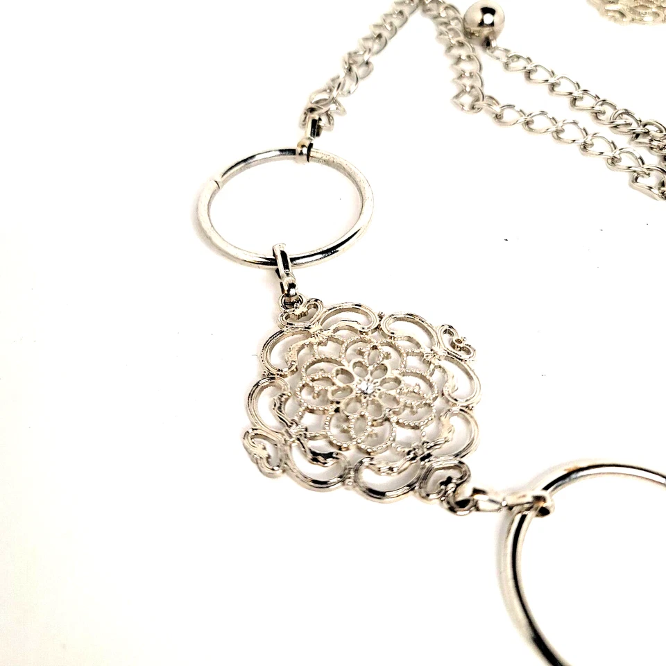 Cinturón de eslabones tono plata cadena de metal imitación estrás declaración forma de diamante retro Foto 4 de 4