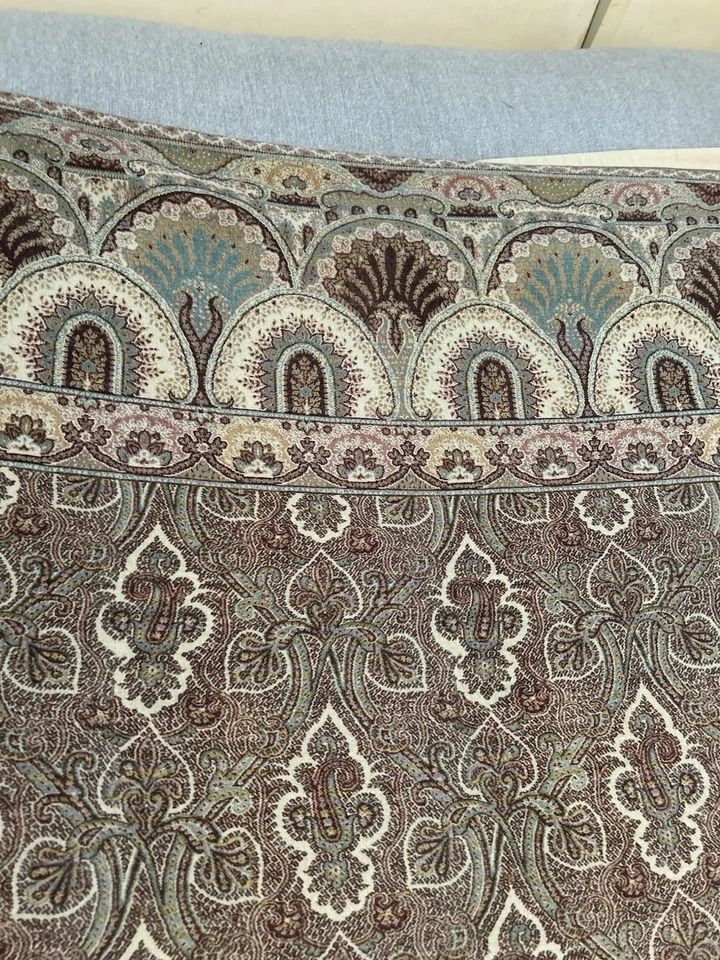 Pottery Barn King Duvet Wylie Paisley. Cotton Linen . Beautiful Pattern. - Image 4 of 4