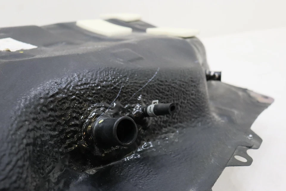 2016 - 2025 MAZDA MX-5 MIATA 2,0 Л ТОПЛИВНЫЙ БАК РЕЗЕРВУАР БУТЫЛКА OEM NA1J42100B - Изображение 4 из 4