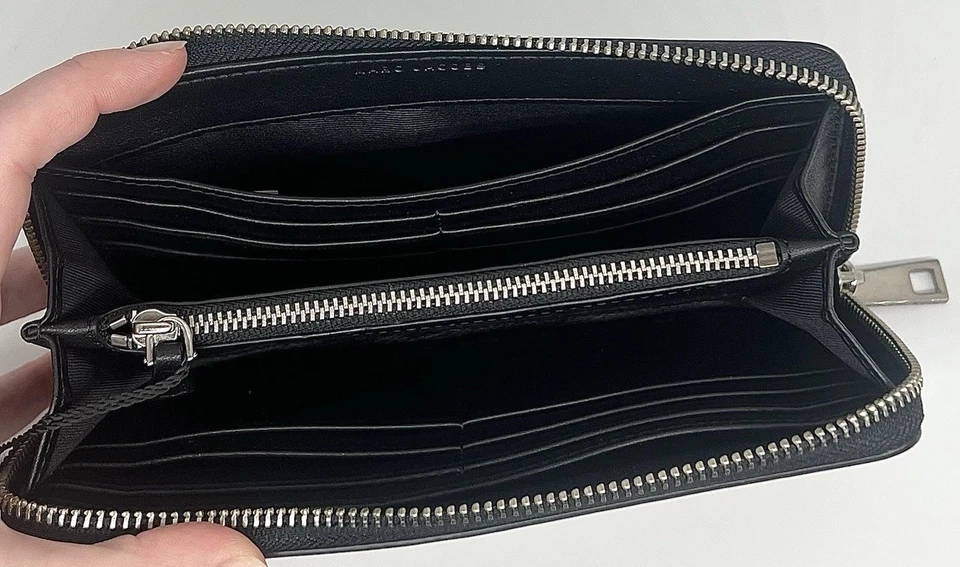 NUEVO CON ETIQUETAS Cartera Marc Jacobs Tostadora Corazón Cremallera Negro Blanco Cuadros Brillo Apliques Foto 4 de 4