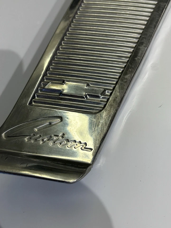 1960-63 Chevrolet C10 C20 Truck RH Sail Panel Fin , Custom Cab , Original Part - Image 4 of 4